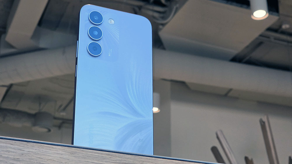 realme-c100-2