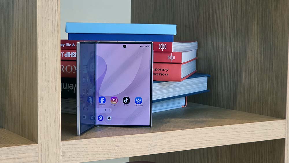samsung-galaxy-z-fold8-24