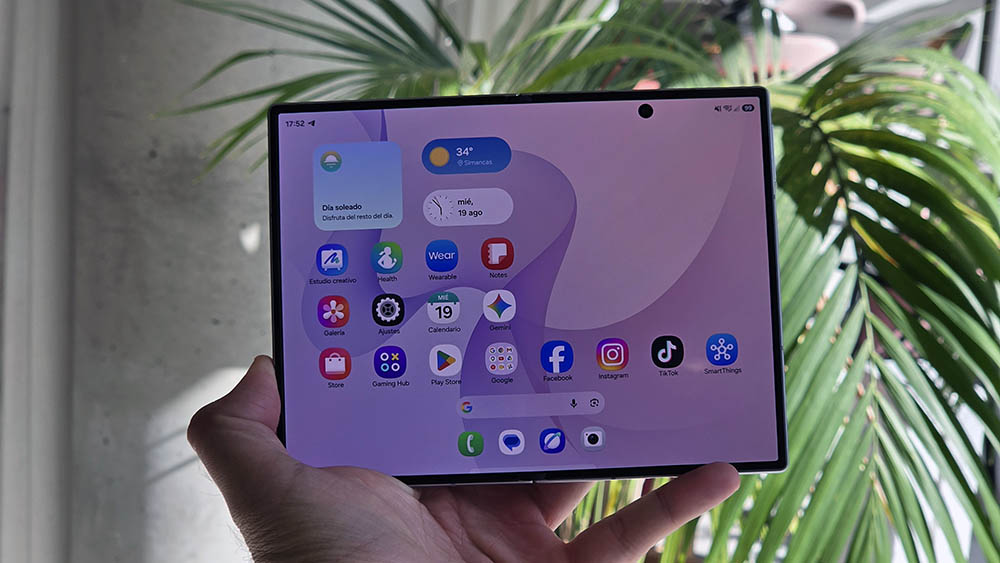 samsung-galaxy-z-fold8-9