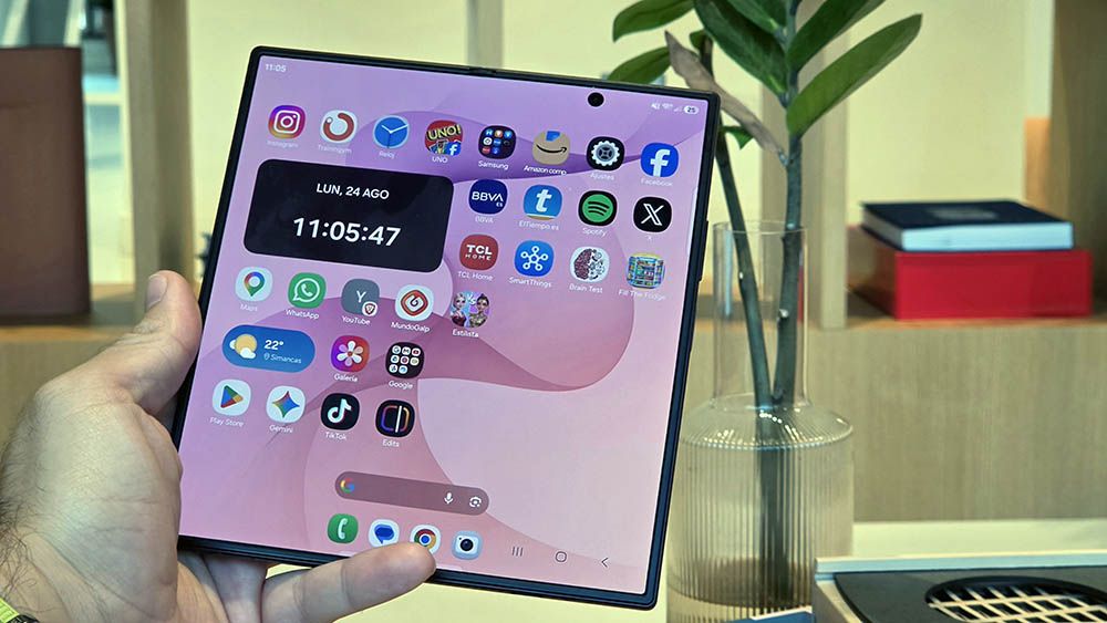 samsung-galaxy-z-fold8-ultra-11