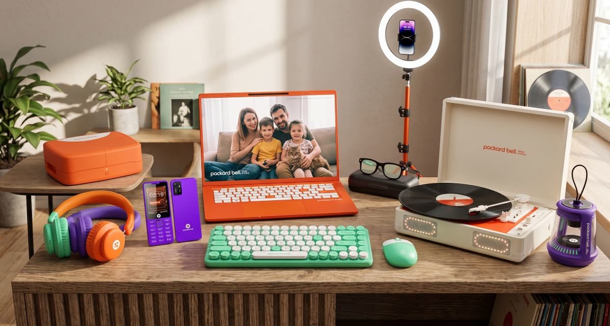 De portátiles a tocadiscos: Así es la nueva colección de ‘gadgets’ de Packard Bell con Acer