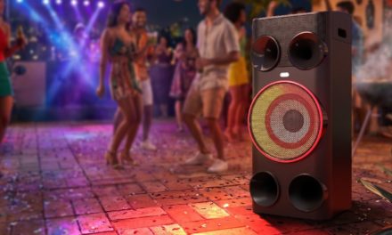 LG xboom Power, altavoces para fiestas con gran potencia y funciones de karaoke con IA