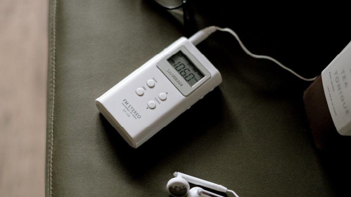Radios portátiles de Sangean para escuchar música y emisoras - Sangean DT-120