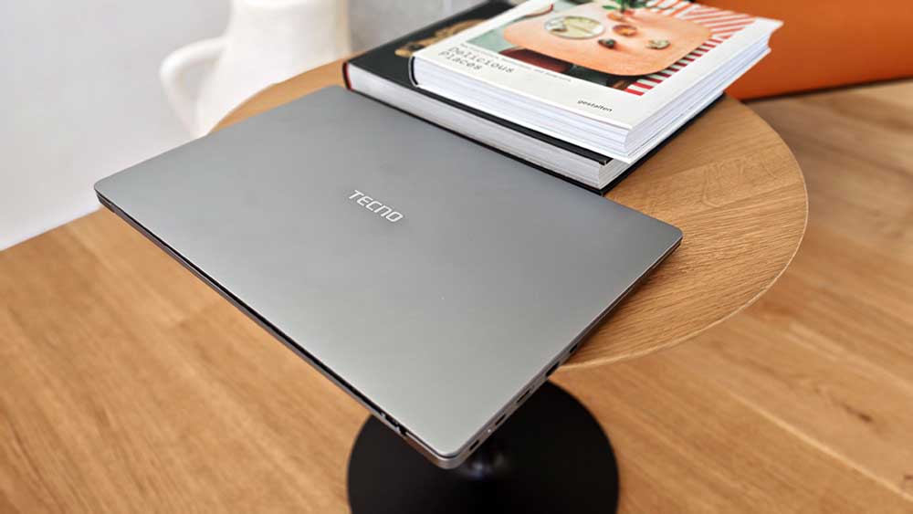 Tecno-Megabook-2