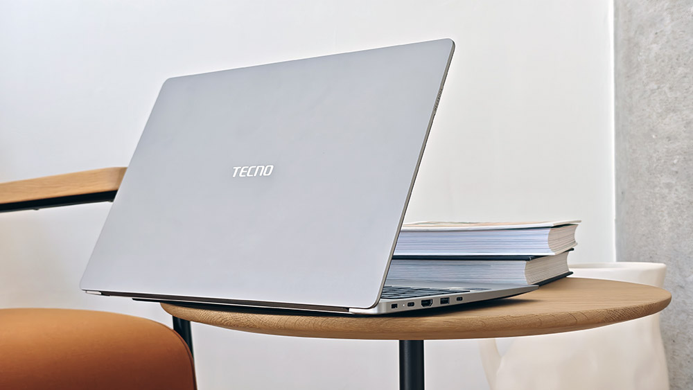Tecno-Megabook-25