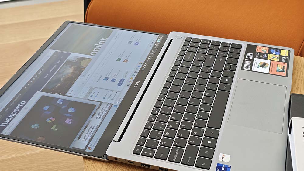 Tecno-Megabook-31
