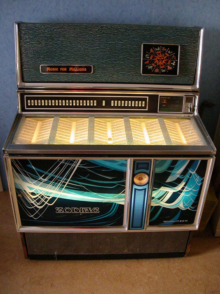 Maquina_discos_Wurlitzer-3500-Zodiac