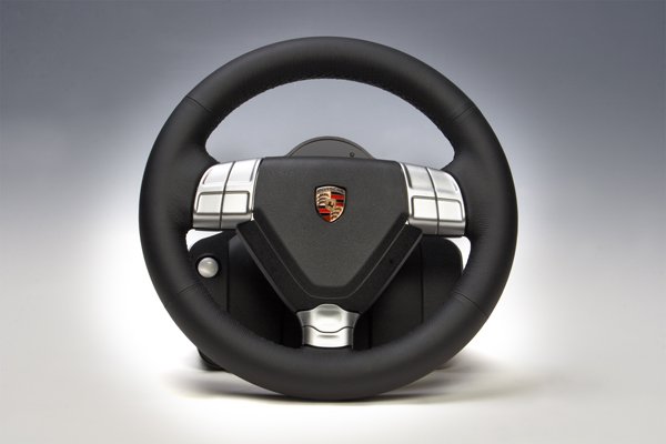 Fanatec Porsche 911, un volante para la PlayStation 3