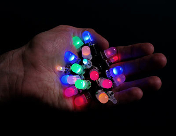 Luces LED magnéticas para hacer graffitis luminosos