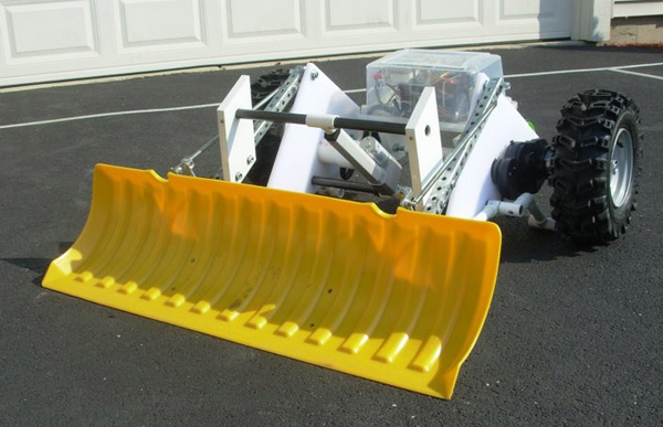 i-Shovel, un pequeño quitanieves automático 3 iShovel1