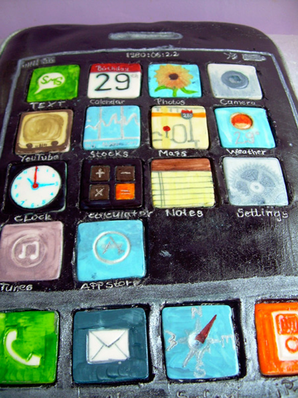 iPhoneCake3