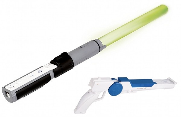 Blaster y Sable Láser oficiales de Star Wars para Wii